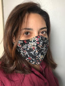 V-SHAPED FLORAL IN BLACK MASK FOR ADULTS, WITH 2 LAYERS FABRIC + A FILTER IN THE MIDDLE