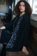 قفطان اسود بتطريز تلي 