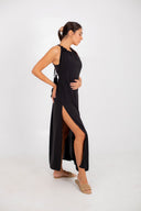 Sunkissed Allure: The Backless Wonder Dress