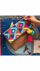 Siwa Swirl: The Patterned Laminated Weaved Clutch